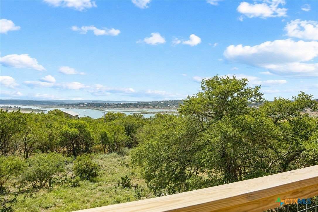 2.16 Acres of Land with Home for Sale in Canyon Lake, Texas