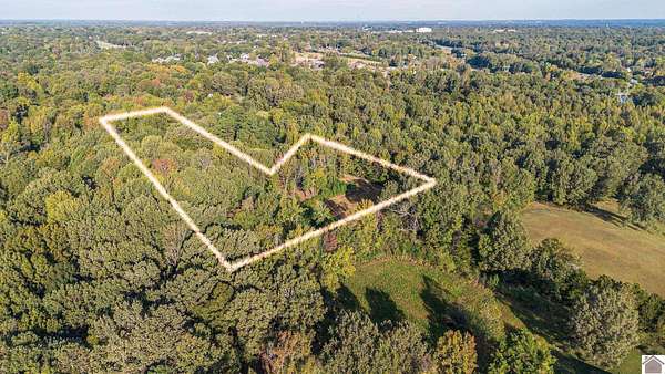 4.5 Acres of Residential Land for Sale in Paducah, Kentucky