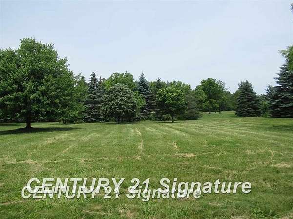 0.5 Acres of Residential Land for Sale in Saginaw, Michigan