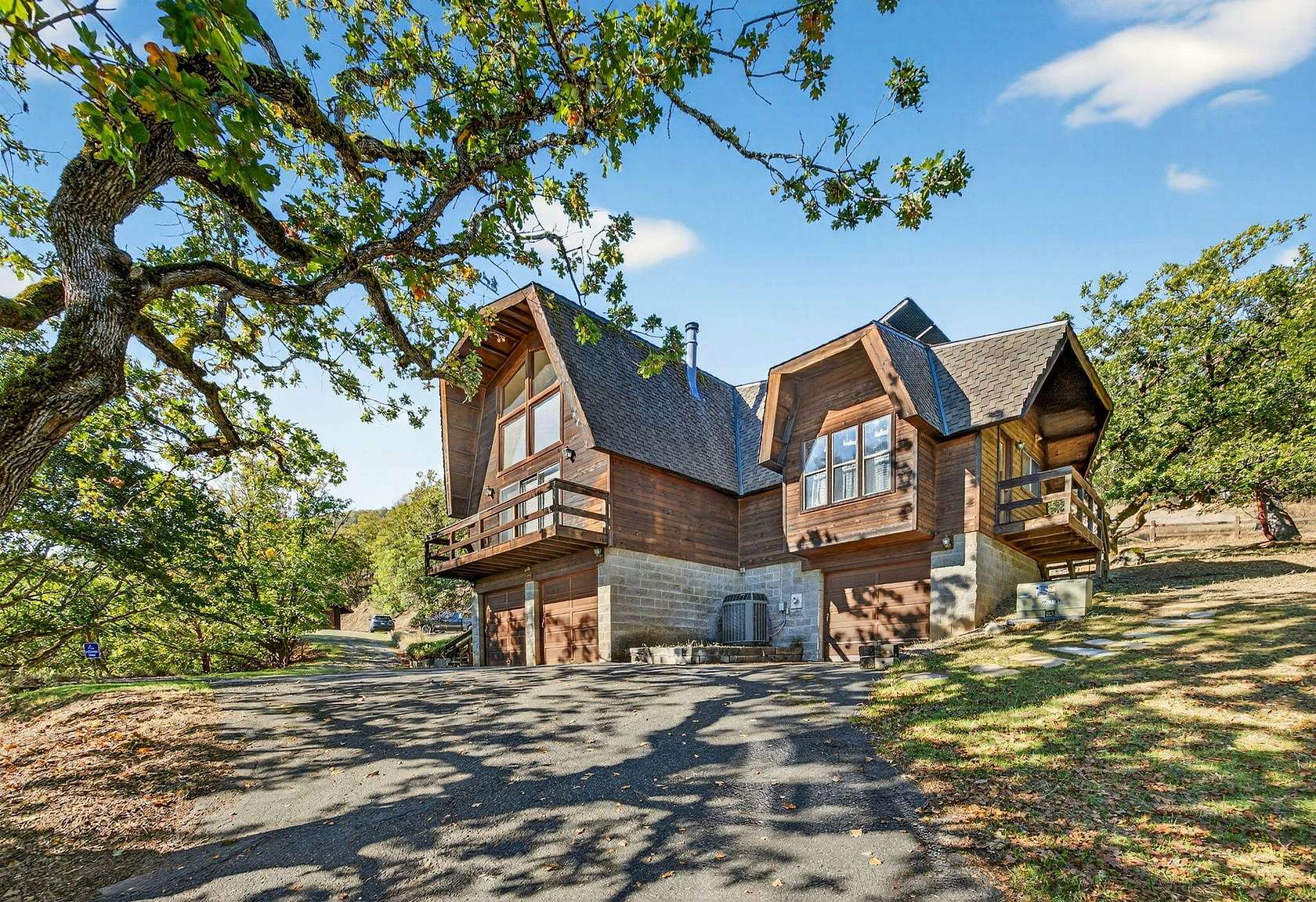 12.7 Acres of Recreational Land with Home for Sale in Gold Hill, Oregon