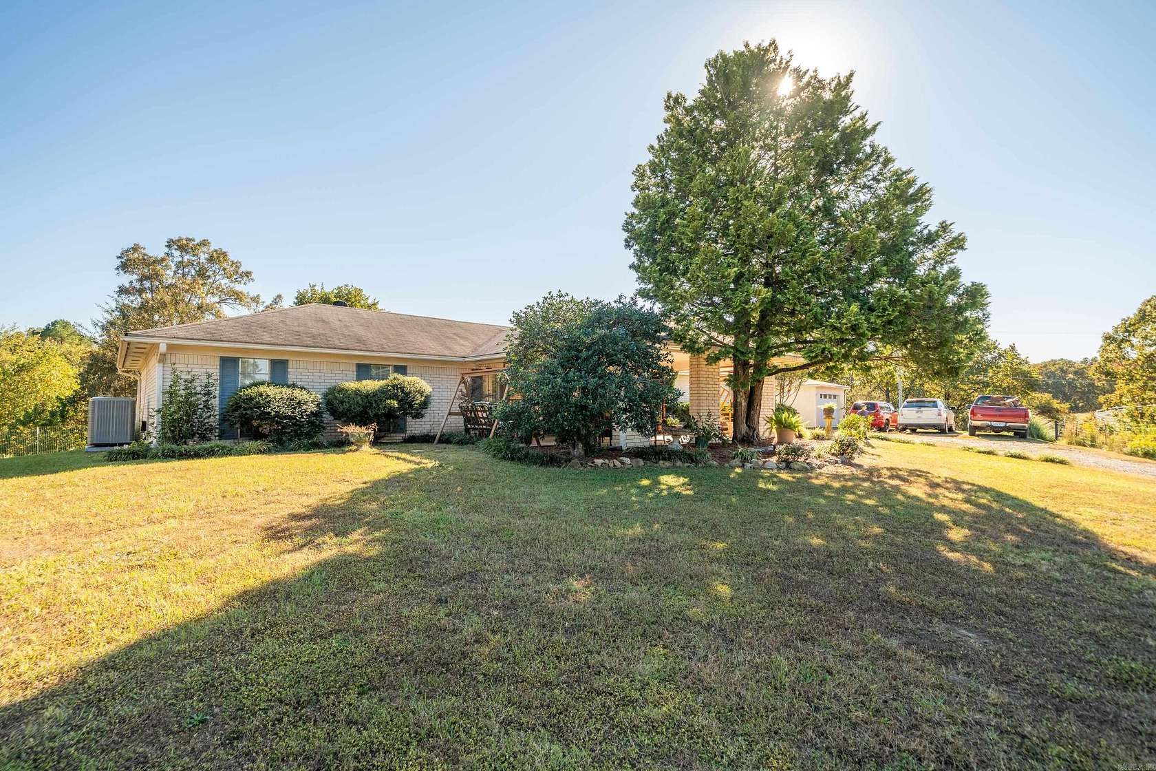 4.24 Acres of Land with Home for Sale in Hot Springs, Arkansas