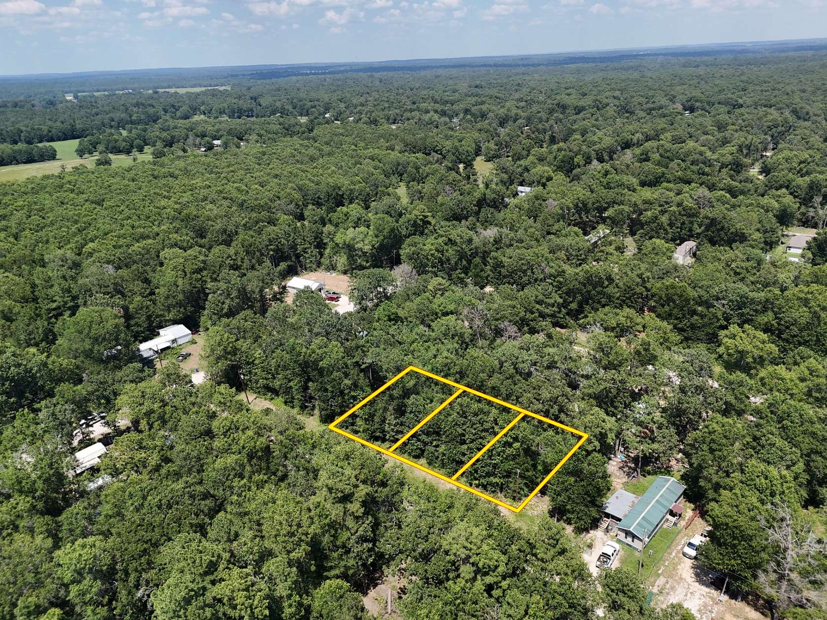 0.25 Acres of Residential Land for Sale in Livingston, Texas