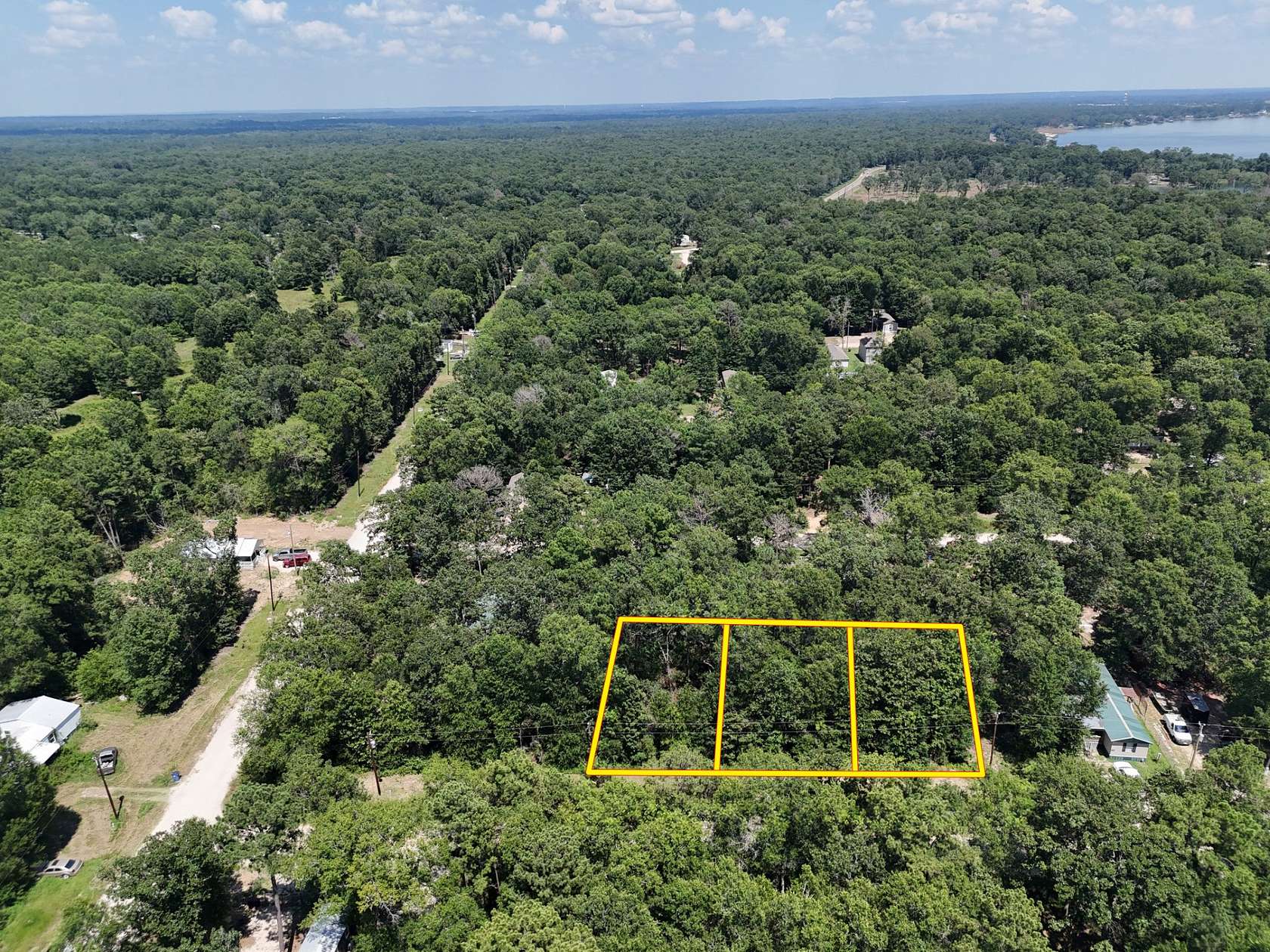 0.25 Acres of Residential Land for Sale in Livingston, Texas