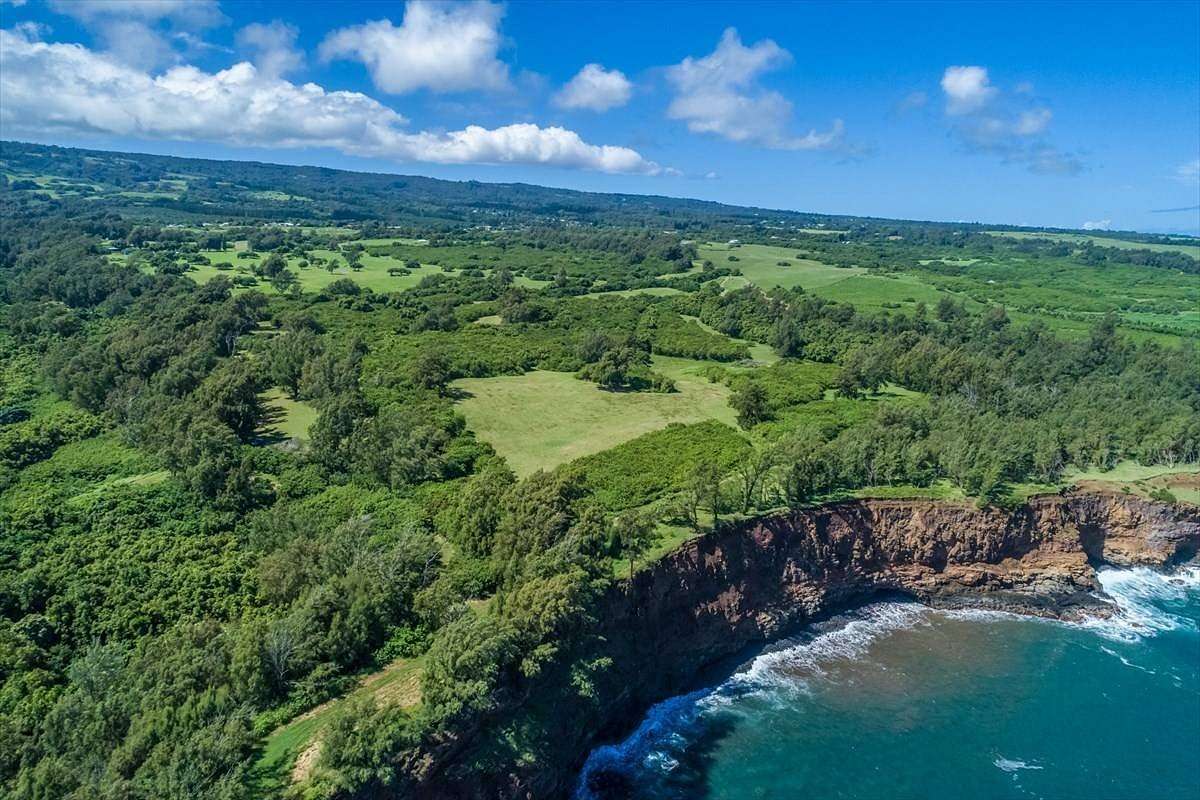 24.3 Acres of Recreational Land for Sale in Kapaau, Hawaii