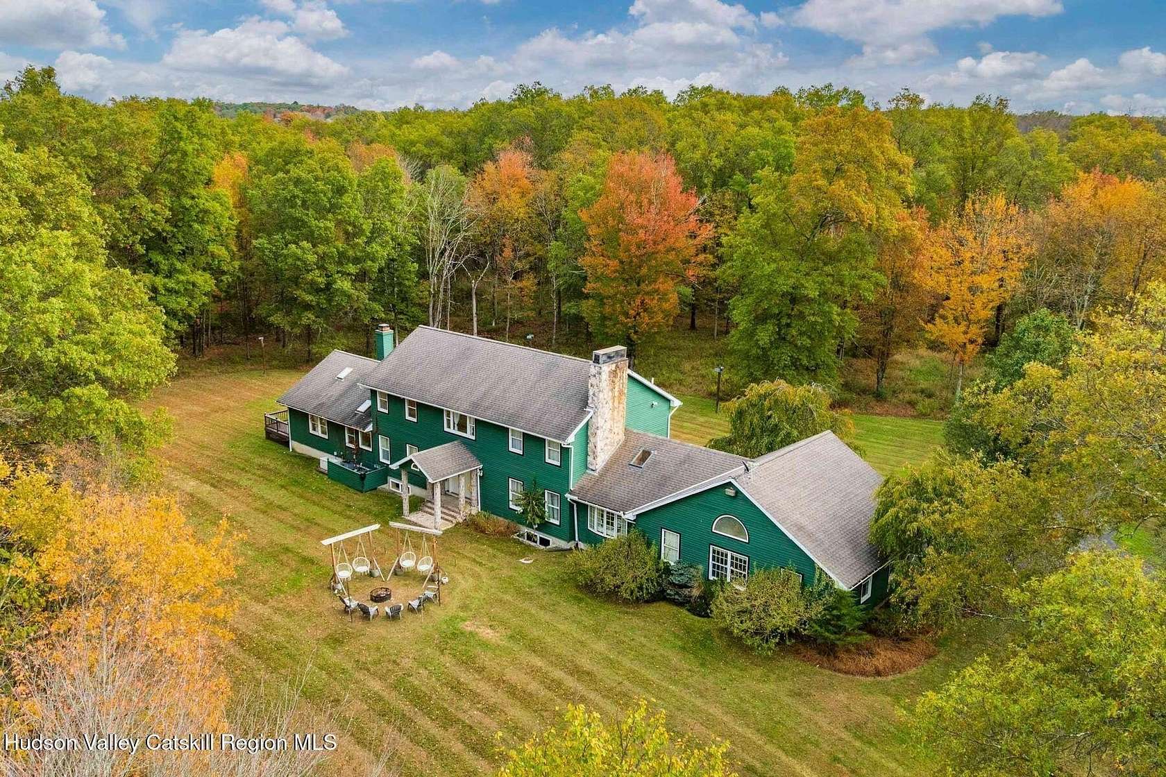 3 Acres of Land with Home for Sale in Gardiner, New York