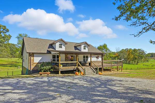 4 Acres of Residential Land with Home for Sale in Neosho, Missouri