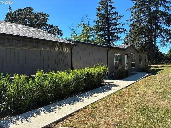 6.39 Acres of Land with Home for Sale in Eagle Creek, Oregon