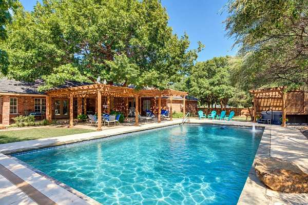 2.5 Acres of Land with Home for Sale in Wolfforth, Texas