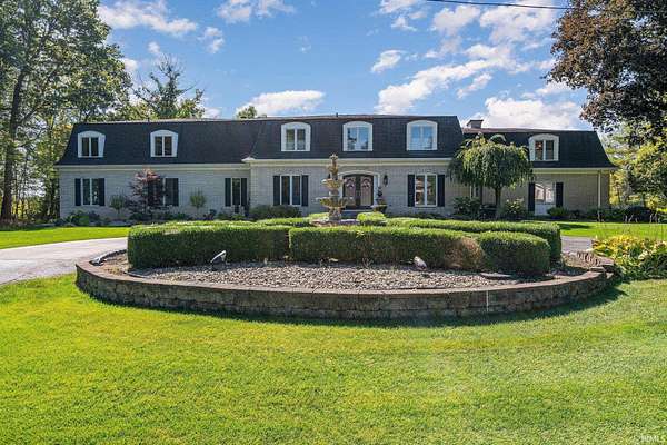 1.5 Acres of Residential Land with Home for Sale in Elkhart, Indiana