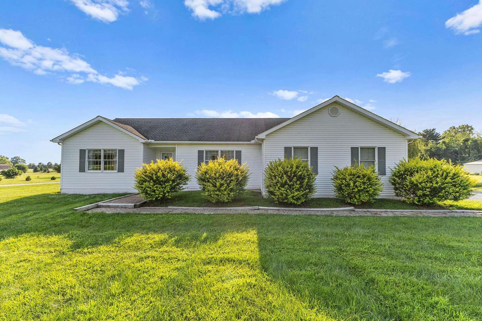 2 Acres of Residential Land with Home for Sale in Sunbury, Ohio