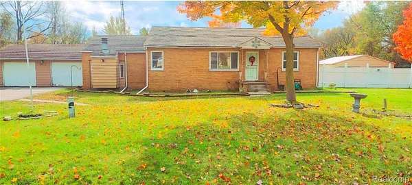 2 Acres of Residential Land with Home for Sale in Mount Morris Township, Michigan