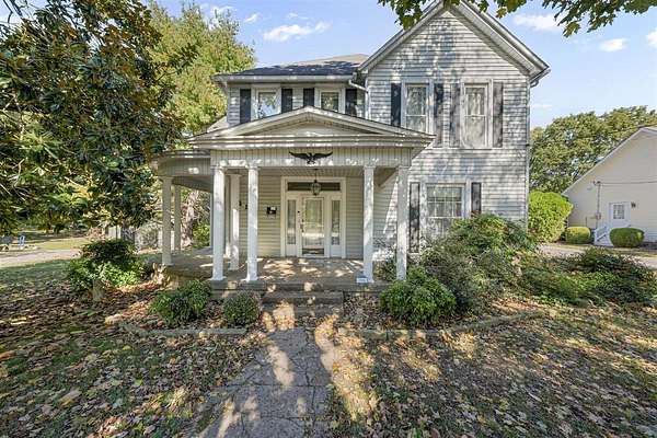 0.63 Acres of Residential Land with Home for Sale in Franklin, Kentucky