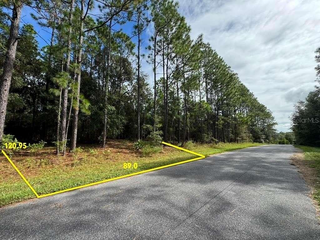 0.25 Acres of Residential Land for Sale in Citrus Springs, Florida