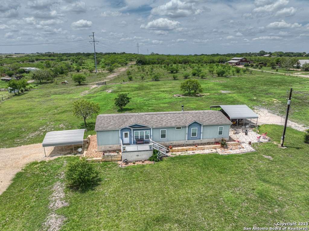 4.6 Acres of Improved Residential Land for Sale in New Braunfels, Texas