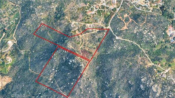 21.5 Acres of Agricultural Land for Sale in Fallbrook, California