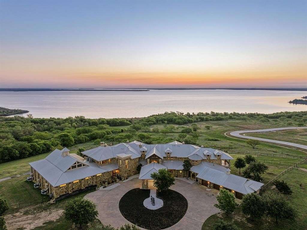 7.4 Acres of Land with Home for Sale in Sanger, Texas