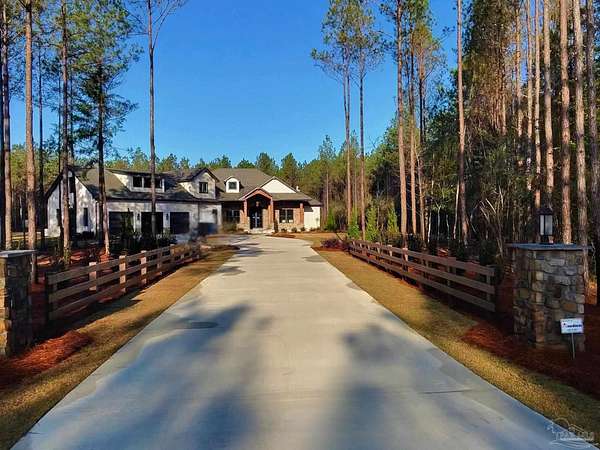 6 Acres of Land with Home for Sale in Jay, Florida