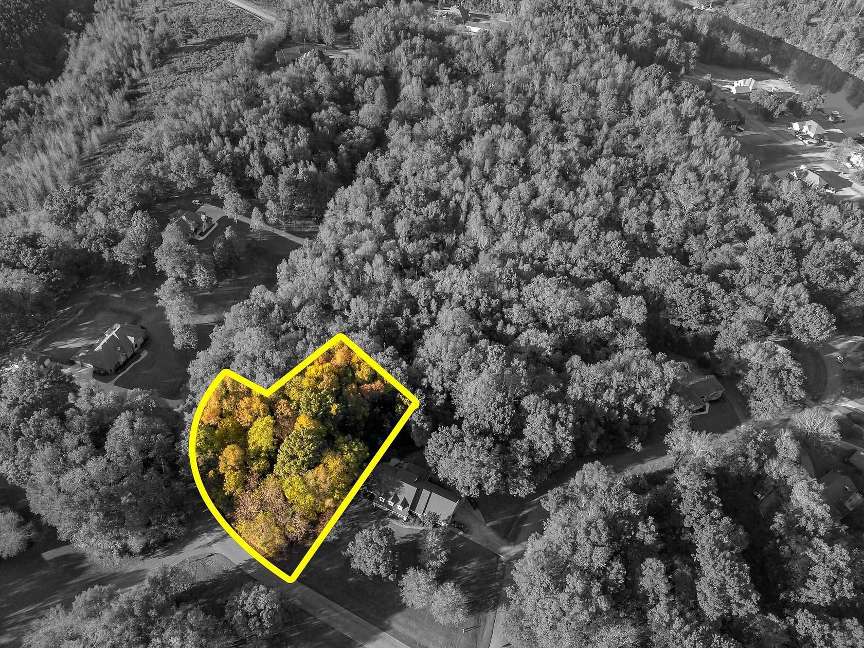 1 Acre of Residential Land for Sale in Killen, Alabama