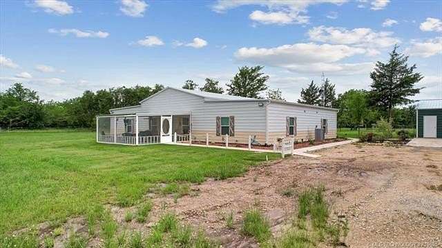 10.5 Acres of Land with Home for Sale in Kingston, Oklahoma