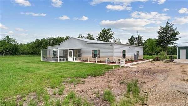 10.5 Acres of Land with Home for Sale in Kingston, Oklahoma