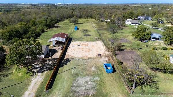 1.53 Acres of Residential Land for Sale in Terrell, Texas