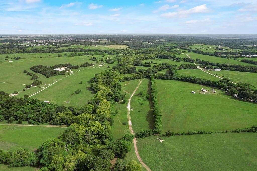 41 Acres of Land with Home for Sale in Maypearl, Texas