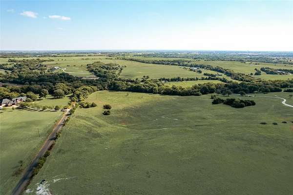 41 Acres of Land with Home for Sale in Maypearl, Texas