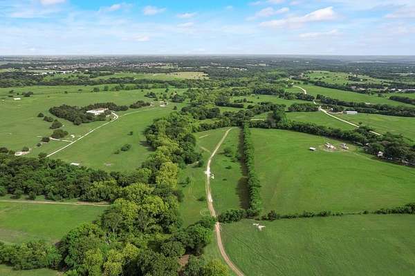 41 Acres of Land with Home for Sale in Maypearl, Texas
