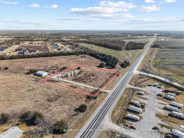 2 Acres of Residential Land with Home for Sale in Trenton, Texas