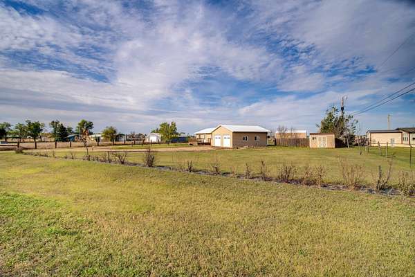 2 Acres of Residential Land with Home for Sale in Belle Fourche, South Dakota