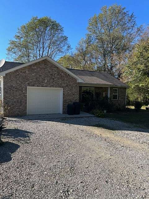 2.2 Acres of Residential Land with Home for Sale in Portland, Tennessee