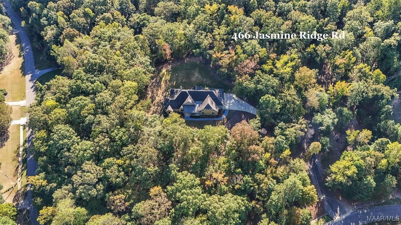 4.29 Acres of Residential Land with Home for Sale in Wetumpka, Alabama