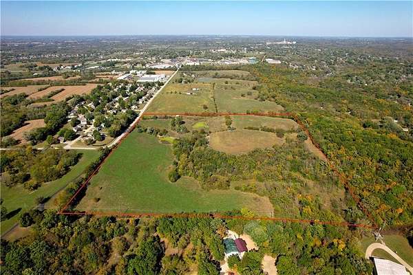 39.6 Acres of Agricultural Land for Sale in Excelsior Springs, Missouri