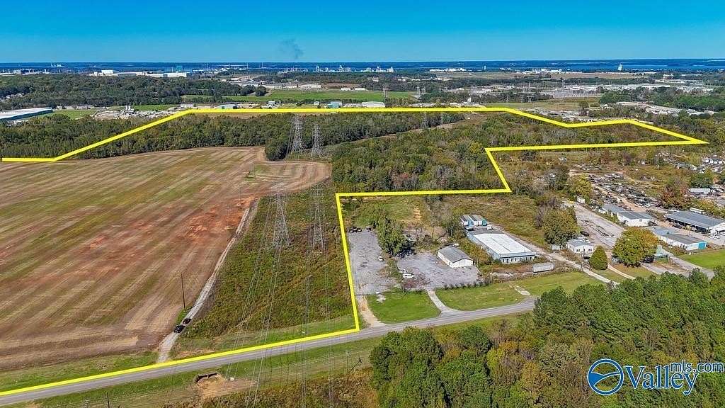 136 Acres of Land for Sale in Trinity, Alabama