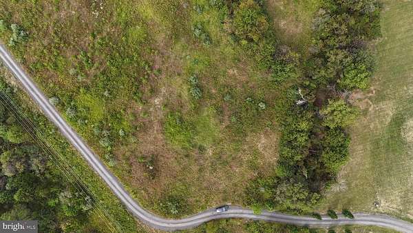 7 Acres of Land for Sale in Leesburg, Virginia