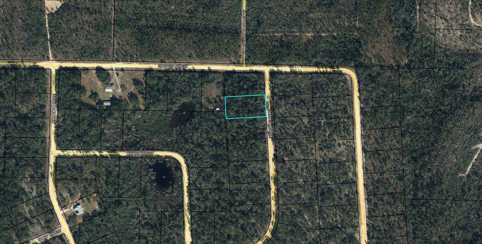 1.17 Acres of Residential Land for Sale in Marianna, Florida