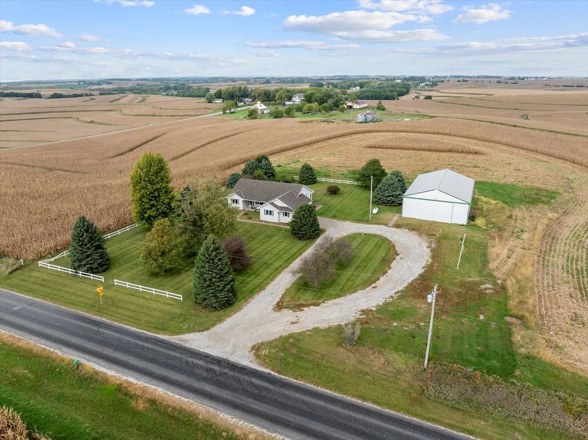 2.29 Acres of Residential Land with Home for Sale in Glenwood, Iowa