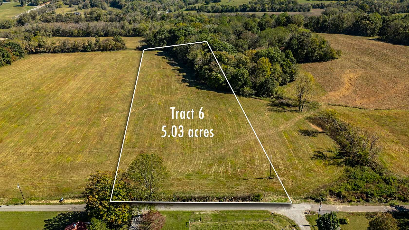 5 Acres of Residential Land for Sale in Portland, Tennessee