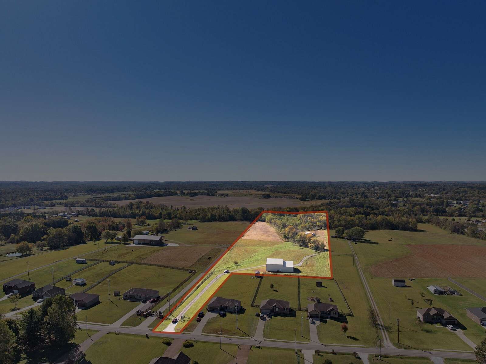 16 Acres of Land for Sale in Portland, Tennessee