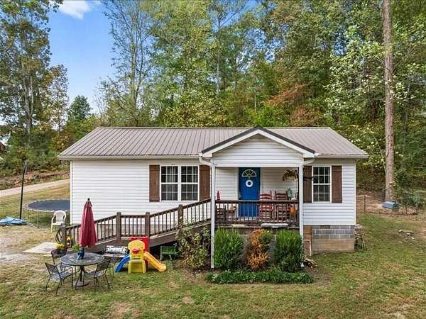 2 Acres of Residential Land with Home for Sale in Chatsworth, Georgia