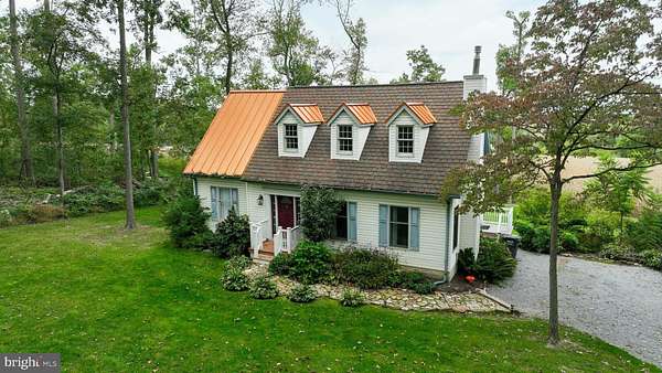 2.1 Acres of Residential Land with Home for Auction in Paradise, Pennsylvania