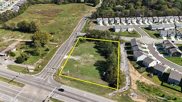 1.58 Acres of Commercial Land for Auction in Columbia, Tennessee