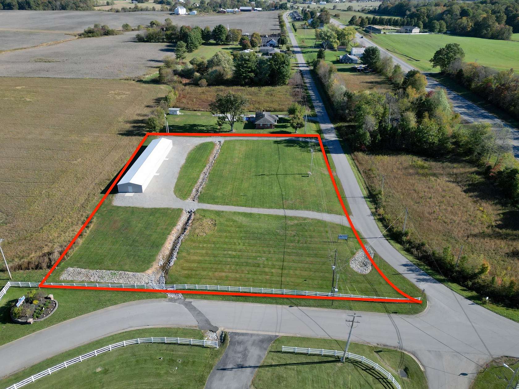 1.74 Acres of Improved Commercial Land for Sale in Campbellsville, Kentucky