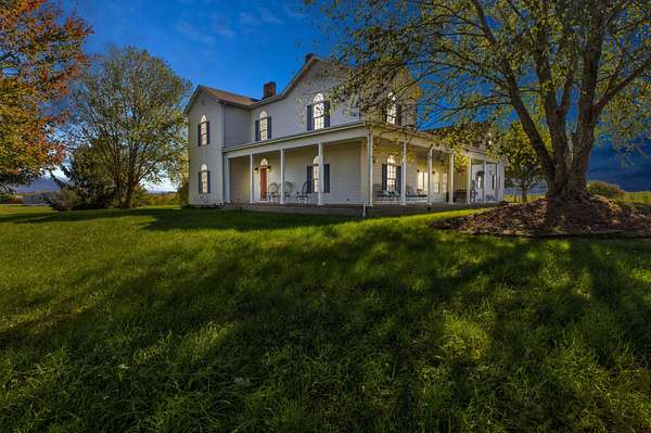 94 Acres of Land with Home for Sale in Mount Sterling, Kentucky