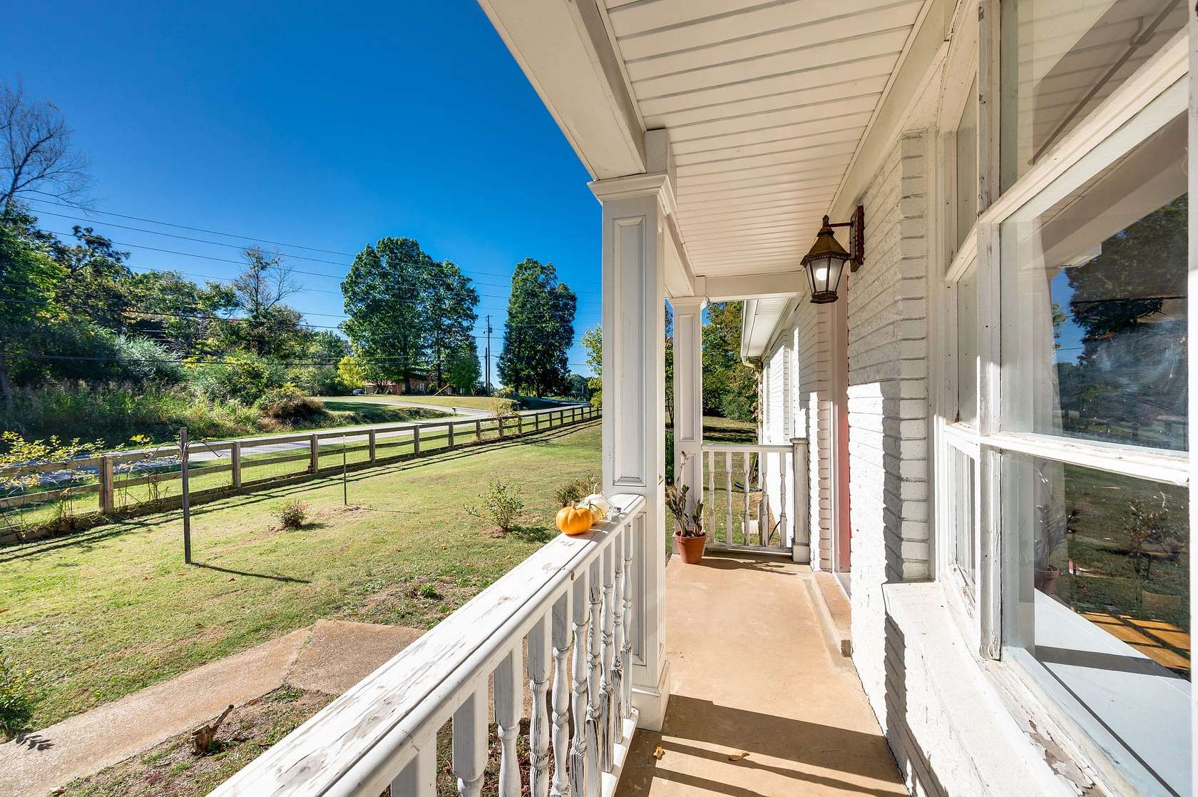 1.56 Acres of Residential Land with Home for Sale in Fairview, Tennessee