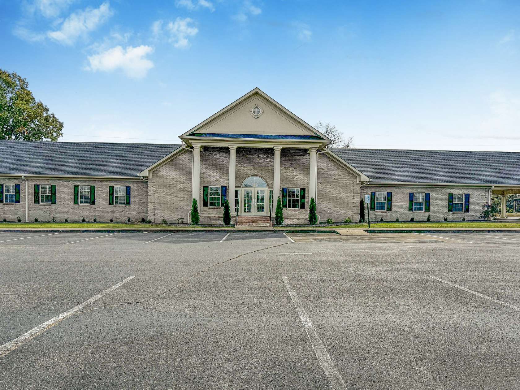 17.3 Acres of Improved Mixed-Use Land for Sale in Murfreesboro, Tennessee