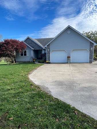 20 Acres of Land with Home for Sale in Maysville, Kentucky