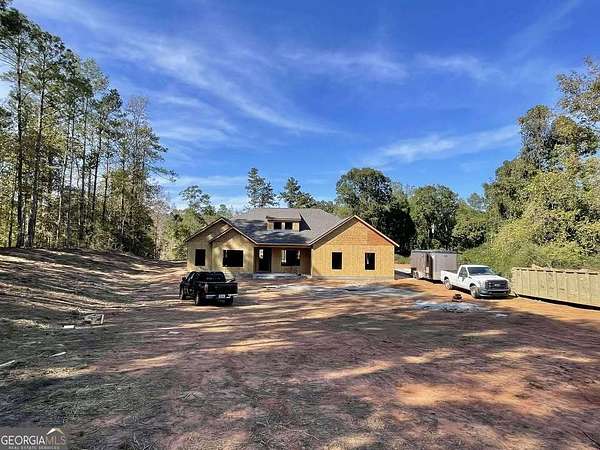 2.87 Acres of Residential Land with Home for Sale in Newnan, Georgia