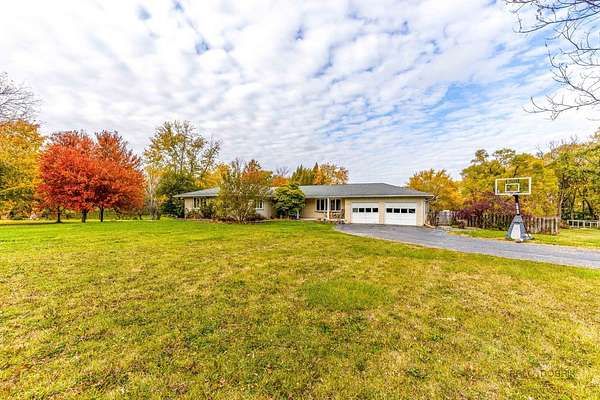 1.87 Acres of Residential Land with Home for Sale in Wadsworth, Illinois