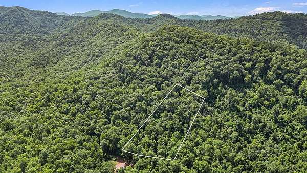0.92 Acres of Land for Sale in Franklin, North Carolina
